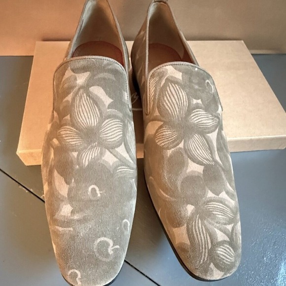 Christian Louboutin Other - Christian Louboutin 3240038 Dandelion Flat Velvet Leather Loafers shoes, 43